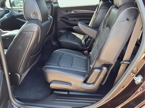 Used 2024 Buick Enclave Avenir w/ Avenir Technology Package AWD/4WD image 23