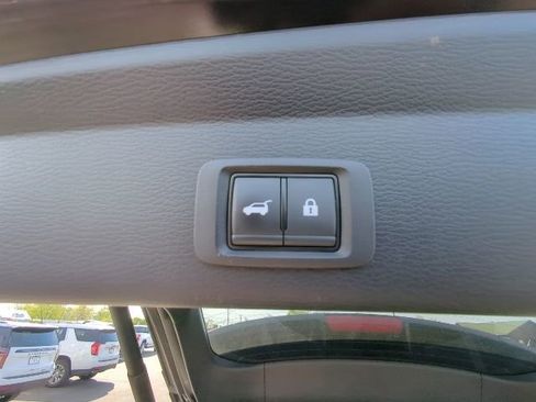 Used 2024 Mitsubishi Outlander SE FWD image 14