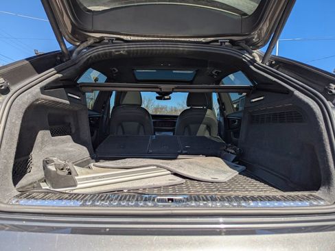 Used 2019 Audi Q8 Premium AWD/4WD image 37