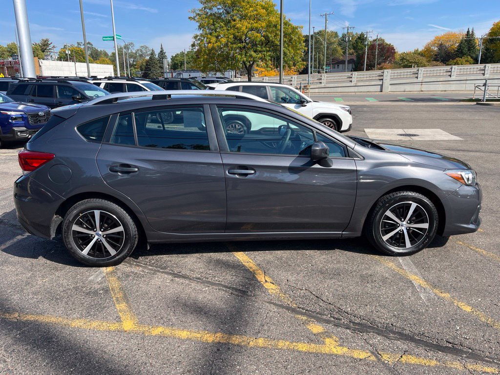 Used 2020 Subaru Impreza 2.0i Premium w/ Popular Package #2 AWD/4WD image 2