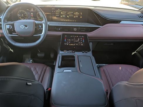 Used 2025 INFINITI QX80 Autograph AWD/4WD image 19