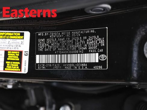 Used 2025 Toyota Camry LE FWD image 33