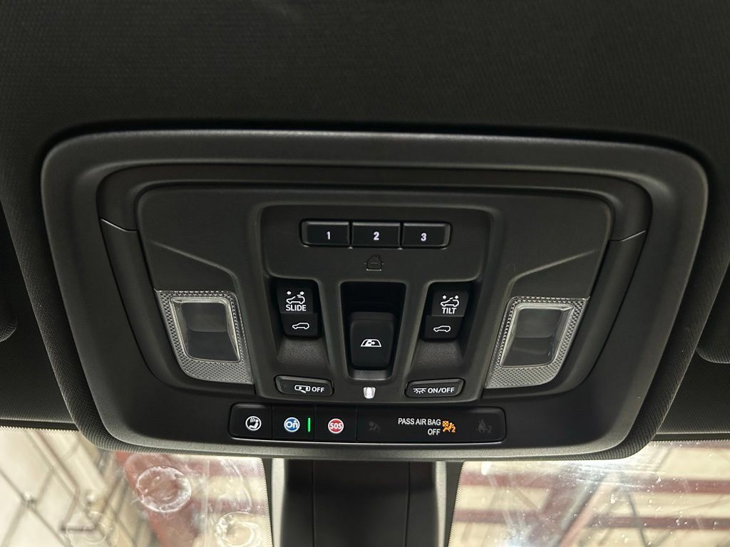 Used 2020 GMC Sierra 1500 AT4 w/ AT4 Premium Package AWD/4WD image 41