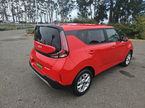 New 2025 Kia Soul S image 7