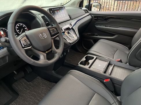 Certified 2026 Honda Odyssey Elite image 20