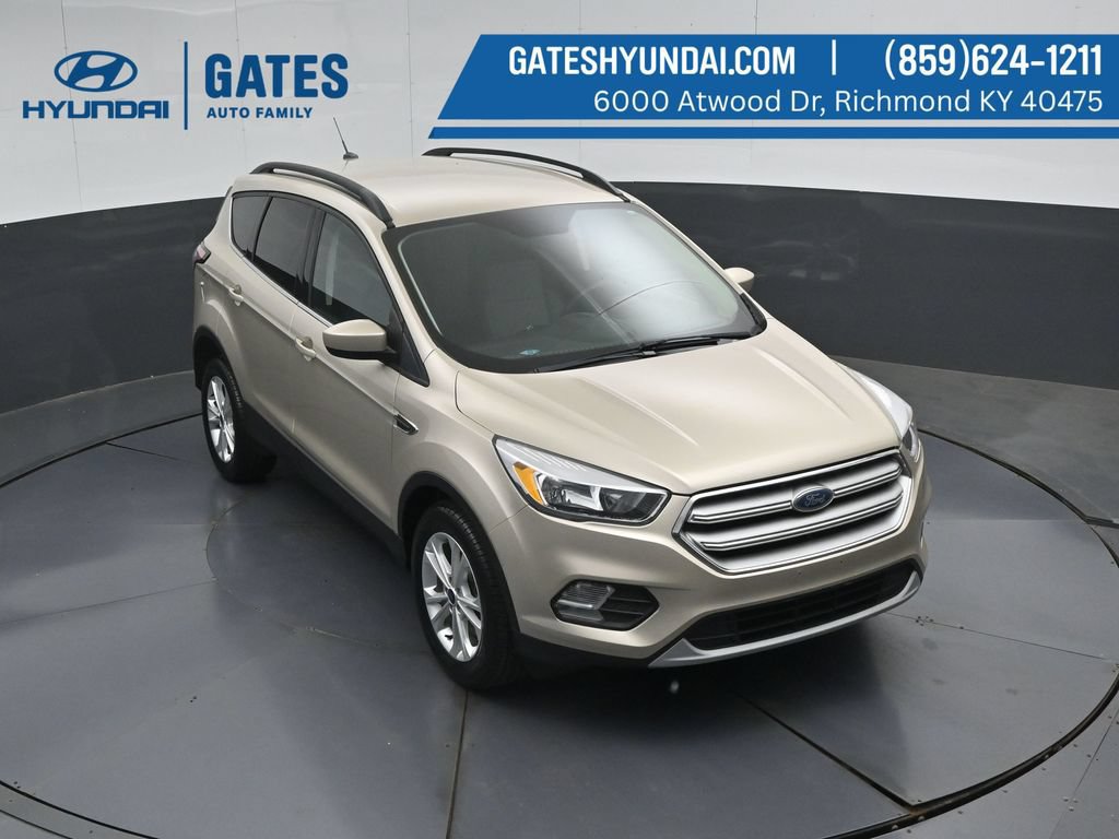 Used 2018 Ford Escape SE AWD/4WD image 46