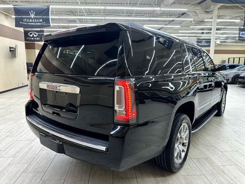 Used 2020 GMC Yukon XL Denali image 7