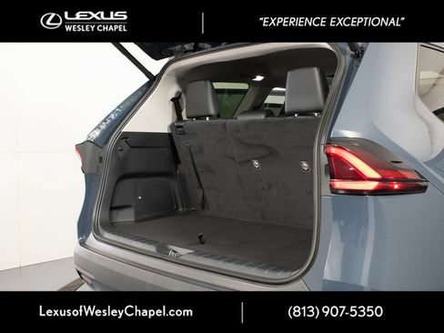 Used 2024 Toyota Grand Highlander AWD image 16