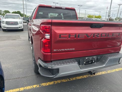 Used 2023 Chevrolet Silverado 1500 LT AWD/4WD image 5