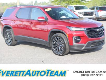 Used 2024 Chevrolet Traverse RS w/ LPO, Floor Liner Package