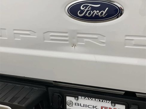 Used 2024 Ford F350 XLT image 31