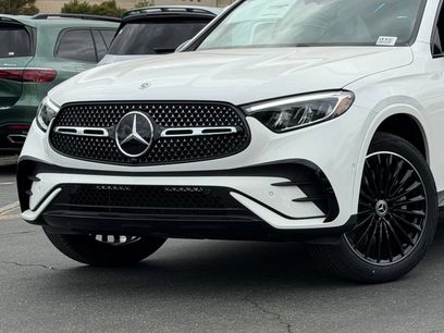 New 2026 Mercedes-Benz GLC 300