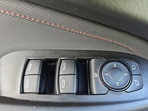 Certified 2023 Chevrolet TrailBlazer RS w/ Convenience Package image 32