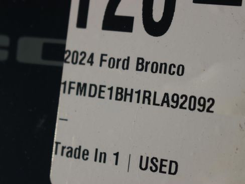 Used 2024 Ford Bronco Black Diamond AWD/4WD image 39