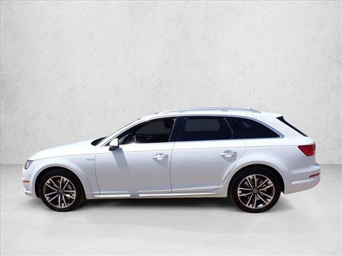 Used 2017 Audi A4 2.0T allroad Premium Plus AWD/4WD image 2