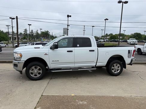 Used 2024 RAM 2500 Big Horn AWD/4WD image 10