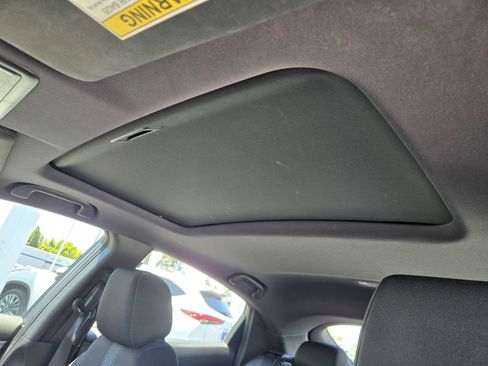 Used 2019 Honda Civic EX image 11