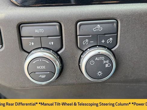 Used 2024 GMC Sierra 1500 SLE AWD/4WD image 12
