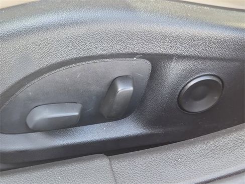 Certified 2022 Cadillac CT5 Luxury image 18