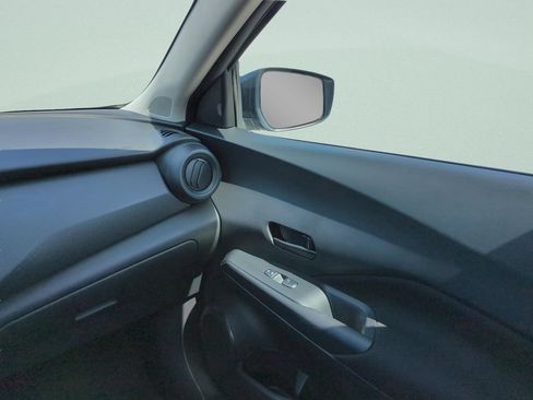 Certified 2025 Nissan Kicks Play S FWD image 13