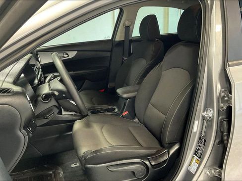 Used 2024 Kia Forte LXS image 30
