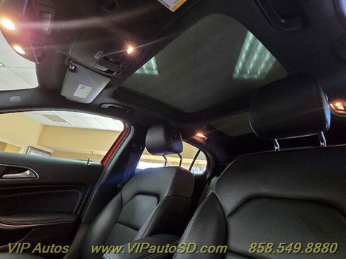 Used 2020 Mercedes-Benz GLA 250 image 30