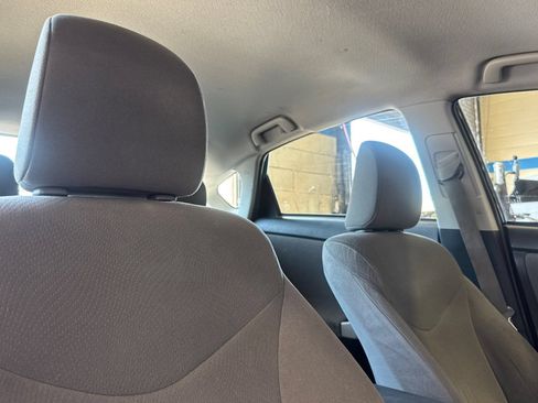 Used 2015 Toyota Prius Two FWD image 21