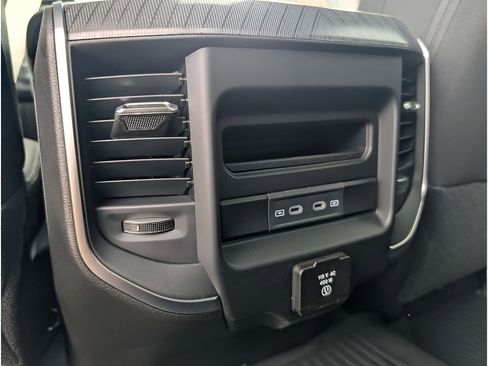 New 2026 RAM 3500 Big Horn AWD/4WD image 24