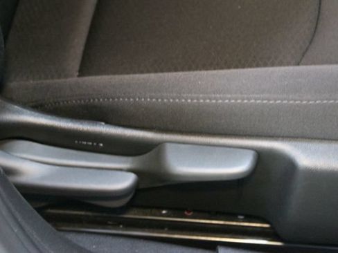 Used 2018 Chevrolet Malibu LS FWD image 11