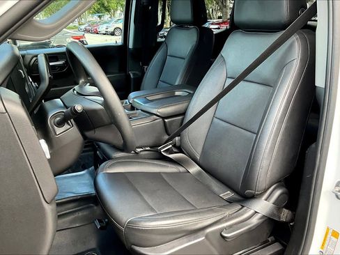 Used 2024 GMC Sierra 1500 Pro w/ Pro Value Package image 7