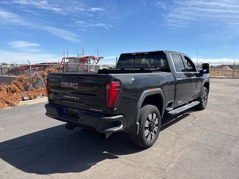 Used 2024 GMC Sierra 3500 Denali w/ Denali Reserve Package image 4