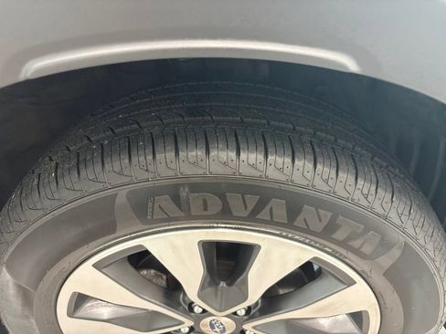 Used 2025 Subaru Outback Touring XT AWD/4WD image 9