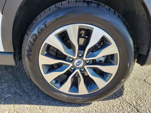 Certified 2024 Subaru Outback Limited image 11