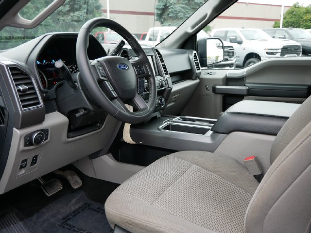 Used 2019 Ford F150 XLT w/ Equipment Group 302A Luxury AWD/4WD image 13