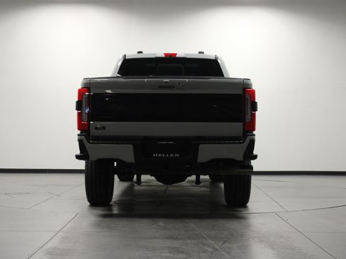 Used 2026 Ford F250 Platinum AWD/4WD image 5