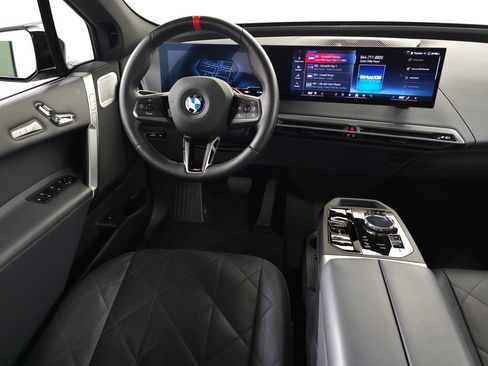 Used 2025 BMW iX M60 AWD/4WD image 19