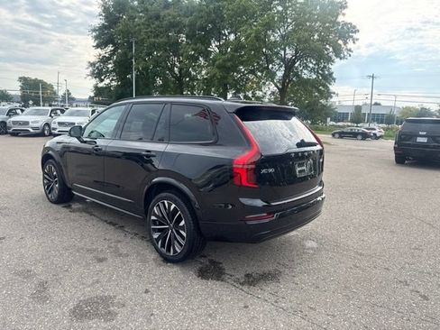 Used 2026 Volvo XC90 B6 Ultra w/ Protection Package Premier AWD/4WD image 7