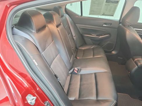 Used 2024 Nissan Altima 2.5 SR w/ SR Premium Package FWD image 40