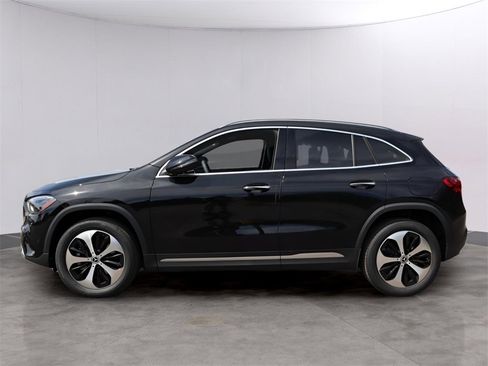 New 2026 Mercedes-Benz GLA 250 4MATIC image 4