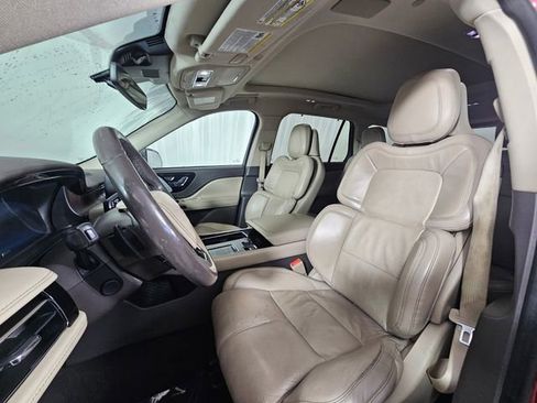Used 2020 Lincoln Aviator Reserve w/ Equipment Group 201A image 27