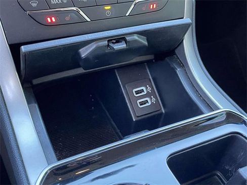 Certified 2019 Ford Edge SEL w/ Equipment Group 201A image 14