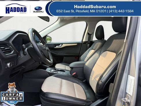Used 2021 Ford Escape Titanium w/ Titanium Elite Package AWD/4WD image 12