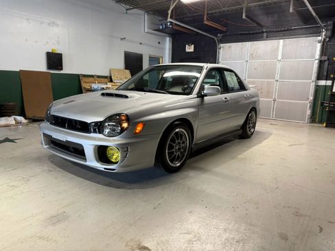 Used 2002 Subaru Impreza WRX Sedan AWD/4WD image 3