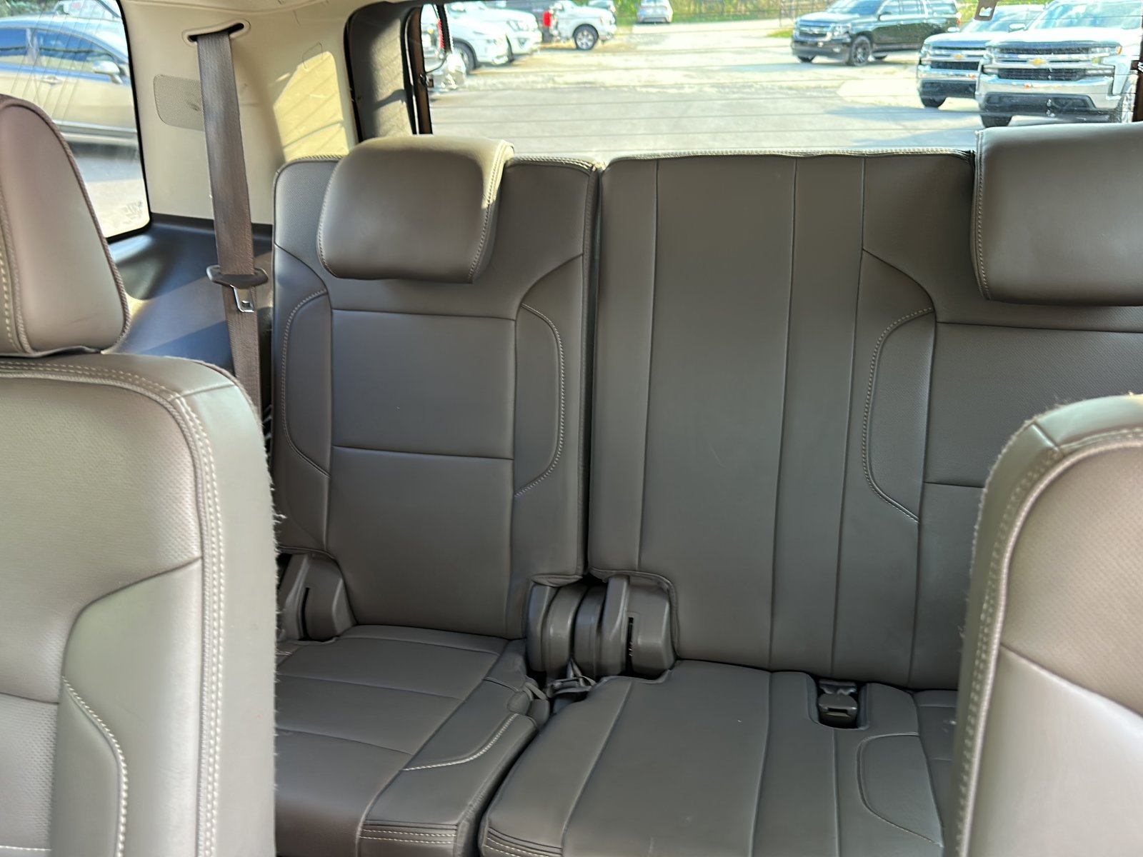 Used 2016 GMC Yukon Denali w/ Open Road Package AWD/4WD image 24