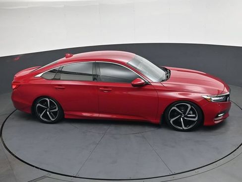 Used 2018 Honda Accord Sport image 26