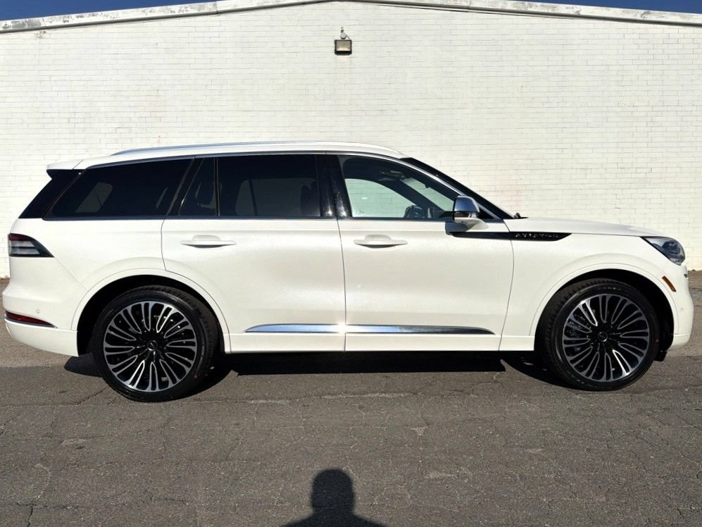 Used 2021 Lincoln Aviator AWD Black Label w/ Dynamic Handling Package image 1