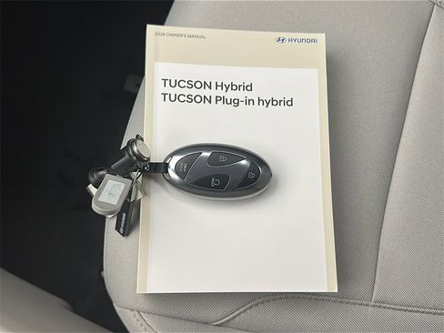 New 2026 Hyundai Tucson Blue SE image 22