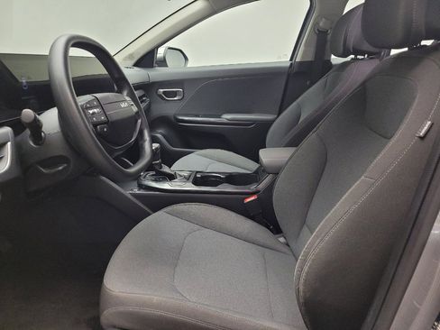 Used 2025 Kia K4 FWD image 17