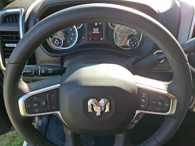 Used 2025 RAM 2500 Big Horn AWD/4WD image 4