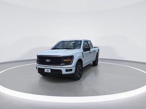 Used 2024 Ford F150 STX AWD/4WD image 3